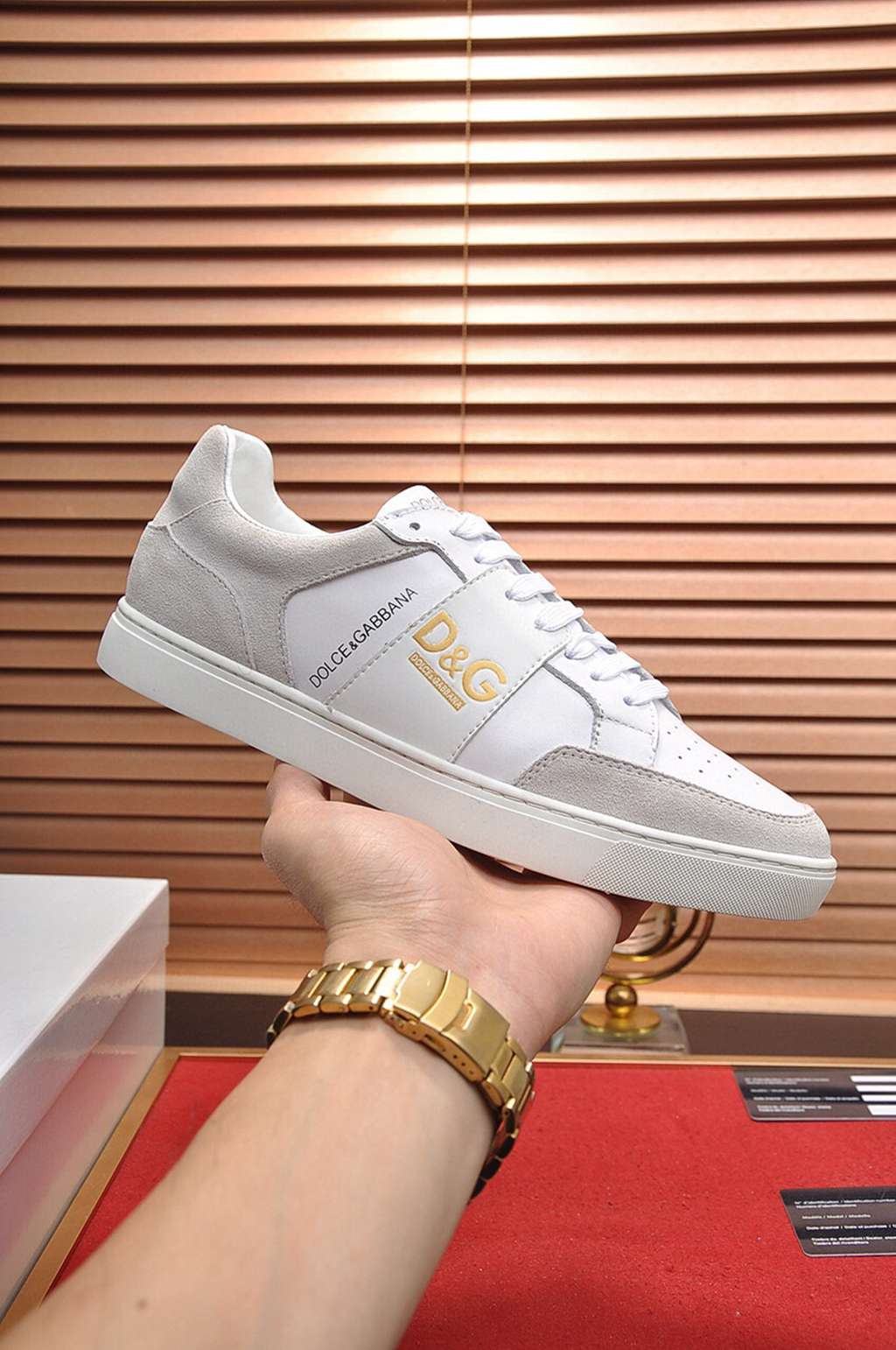 D*G sneaker